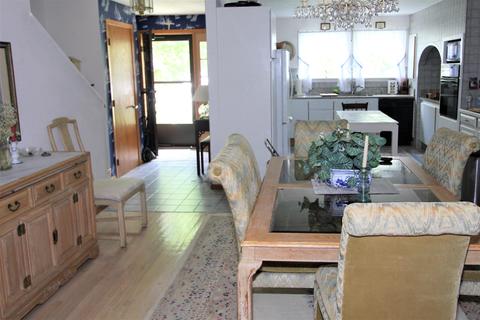 9 Riverview Ave #E, Mashpee, MA 02649 photo 5