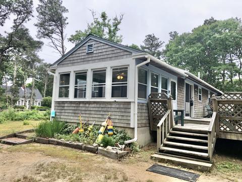385 Oak Leaf Rd, Eastham, MA 02642 photo 2