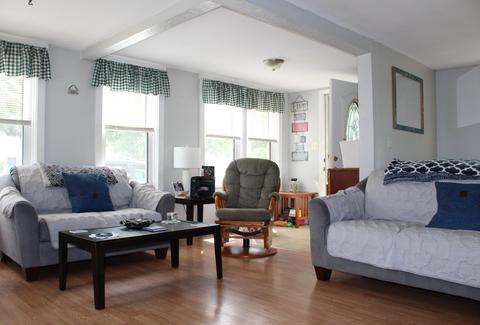 17 Barnes St, Wareham, MA 02571 photo 7