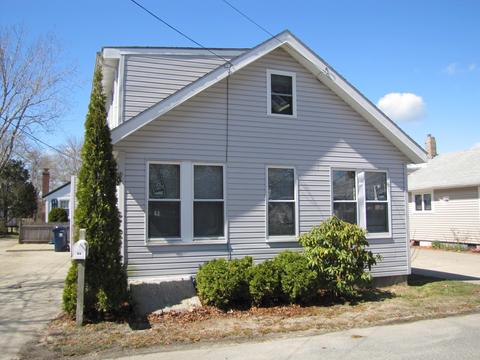 17 Barnes St, Wareham, MA 02571 photo 1