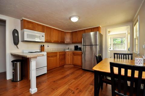 9 Cardinal Ave, East Wareham, MA 02538 photo 4
