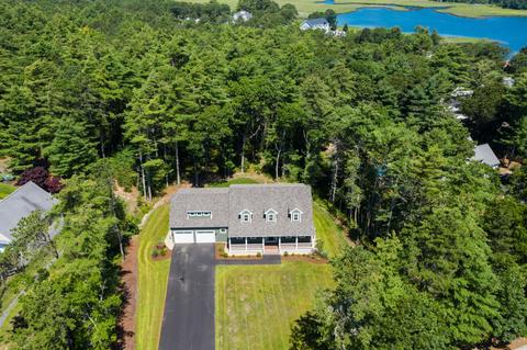 10 Agawam Beach Rd, Wareham, MA 02571 photo 2