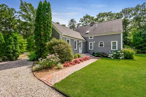 59 Cotuit Cove Rd, Cotuit, MA 02635 photo 2
