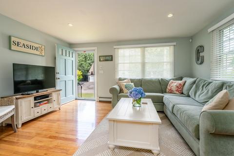 117 Robbins St, Osterville, MA 02655 photo 7