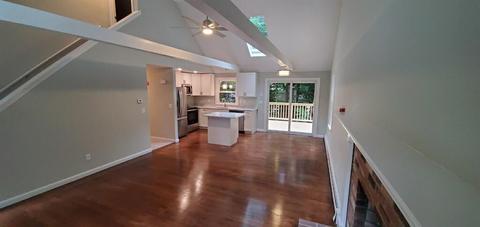 25 Oregon Rd, Mashpee, MA 02649 photo 3