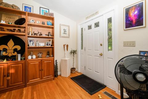 54 Pine Tree Dr, Centerville, MA 02632 photo 7