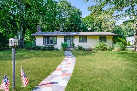 54 Pine Tree Dr, Centerville, MA 02632 photo 1