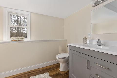 47 Hemlock Dr, Mashpee, MA 02649 photo 30
