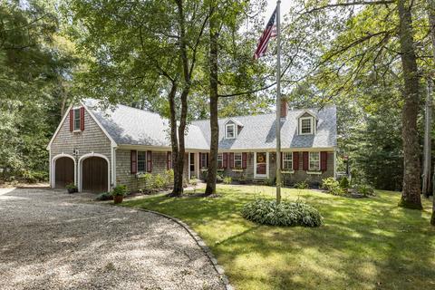230 Santuit Rd, Cotuit, MA 02635 photo 2