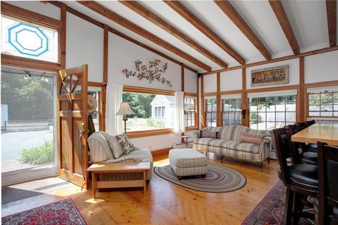 161 School St, Cotuit, MA 02635 photo 4
