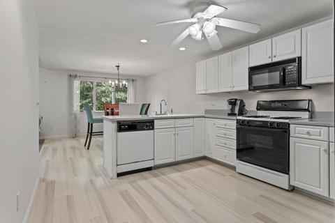 12 Pacific Ave, Mashpee, MA 02649 photo 9