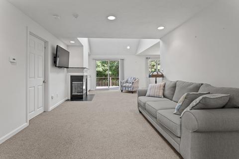 12 Pacific Ave, Mashpee, MA 02649 photo 1