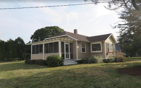 29 Brockton St East Falmouth Ma 02536 10 Photos Mls 22005631 Movoto