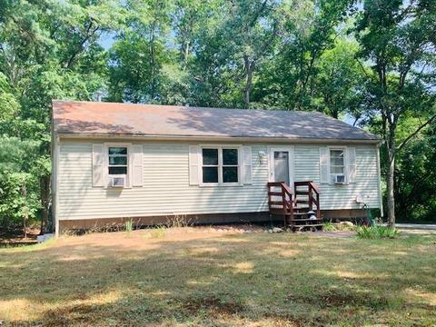 43 Sassacus Rd, Mashpee, MA 02649 photo 1