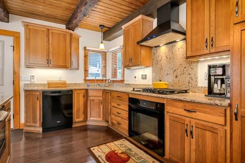 83 Nelson Ln, Marstons Mills, MA 02648 photo 11