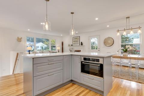151 Robbins St, Osterville, MA 02655 photo 14