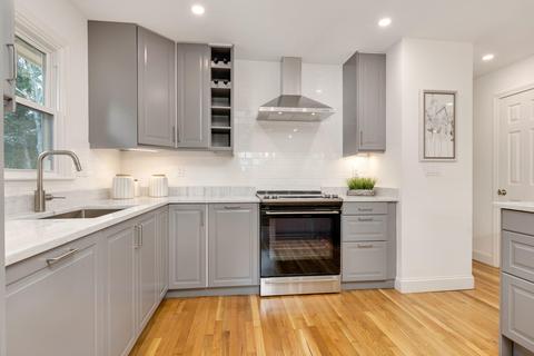 151 Robbins St, Osterville, MA 02655 photo 15