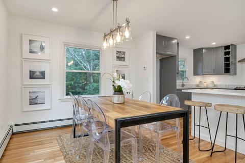 151 Robbins St, Osterville, MA 02655 photo 7