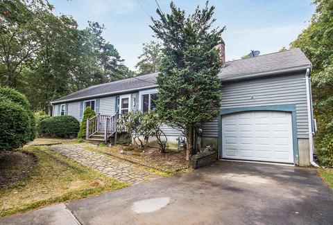 58 Ensign Rd, Centerville, MA 02632 photo 1