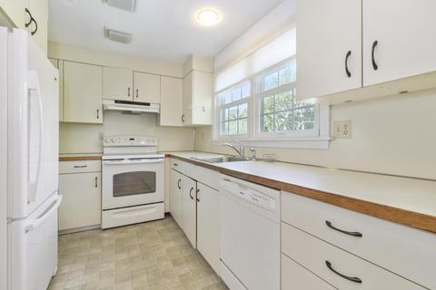 727 Main St #E4, Osterville, MA 02655 photo 12