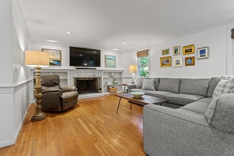 227 Eisenhower Dr, Cotuit, MA 02635 photo 7