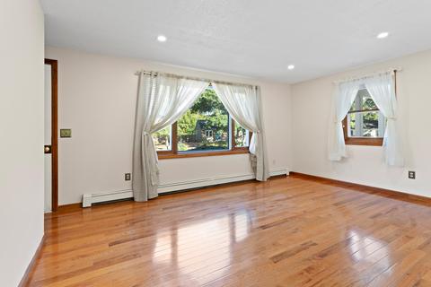 41 Devonshire Dr, Mashpee, MA 02649 photo 10