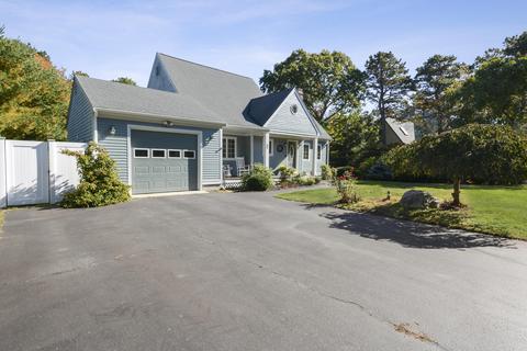 41 Surf Dr, Mashpee, MA 02649 photo 3