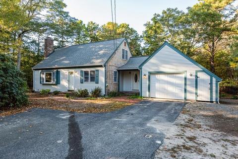 389 Red Brook Rd, Mashpee, MA 02649 photo 1