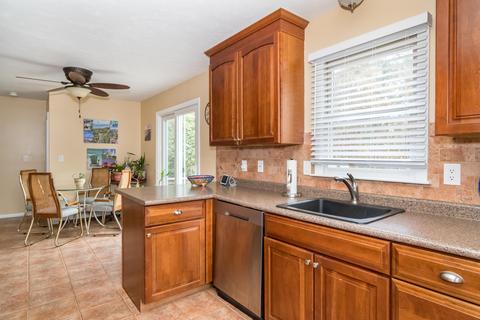 42 Chartwell Dr, Bourne, MA 02532 photo 5
