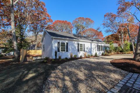 49 Rustic Ln, Hyannis, MA 02601 photo 17
