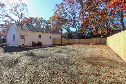 49 Rustic Ln, Hyannis, MA 02601 photo 8