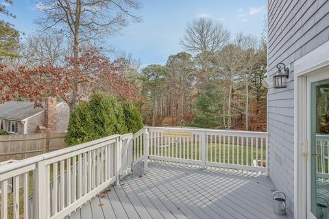 39 Nobska Rd, Mashpee, MA 02649 photo 8
