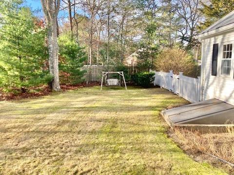 87 Pineview Dr, Cotuit, MA 02635 photo 24