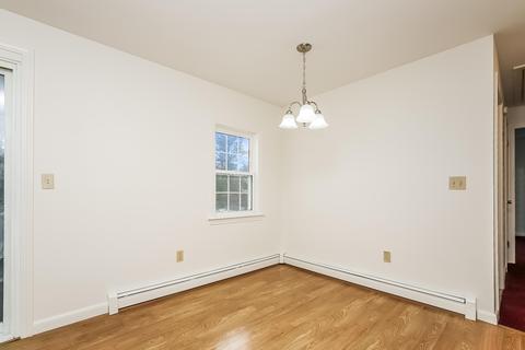 87 Pineview Dr, Cotuit, MA 02635 photo 9