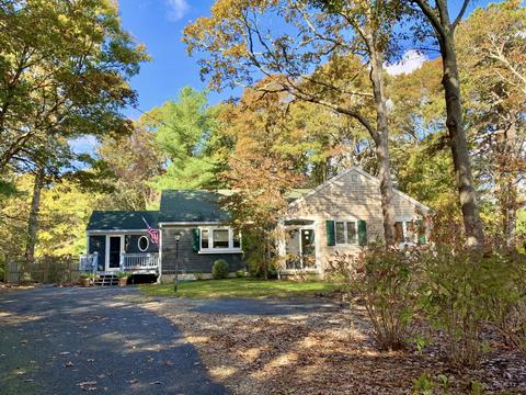 18 Valley Brook Rd, Centerville, MA 02632 photo 1