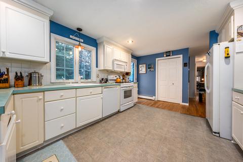18 Valley Brook Rd, Centerville, MA 02632 photo 9