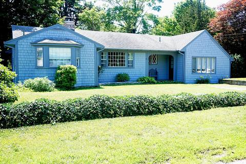 73 Lake Dr, Centerville, MA 02632 photo 2