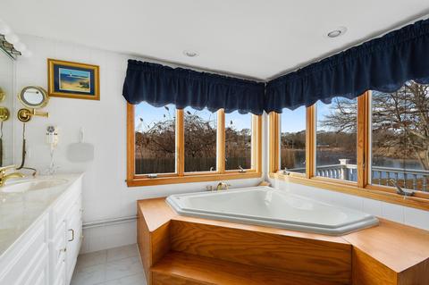 15 Pine Ln, Hyannis, MA 02601 photo 18