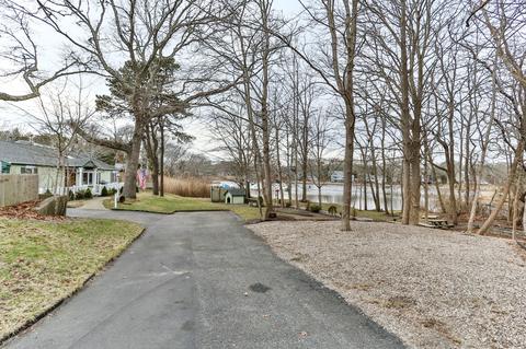 15 Pine Ln, Hyannis, MA 02601 photo 4