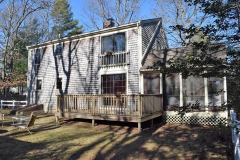 249 Mockingbird Ln, Marstons Mills, MA 02648 photo 15