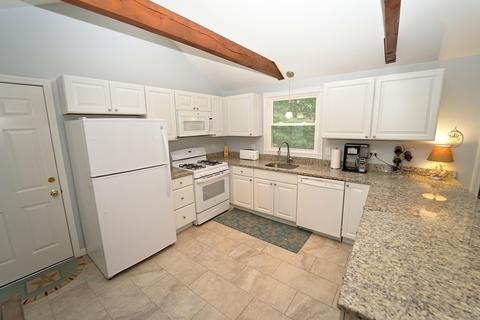 7 Truman Ln, Cotuit, MA 02635 photo 12