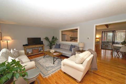 7 Truman Ln, Cotuit, MA 02635 photo 8