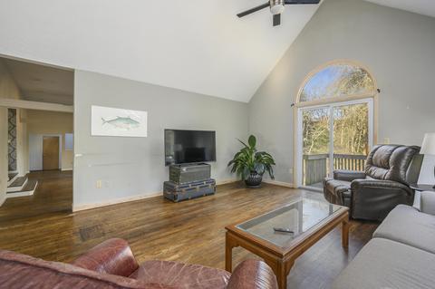 326 Turtleback Rd, Marstons Mills, MA 02648 photo 9