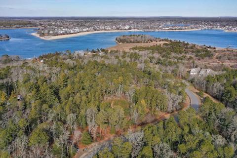 6 Burgess Pt, Wareham, MA 02571 photo 1
