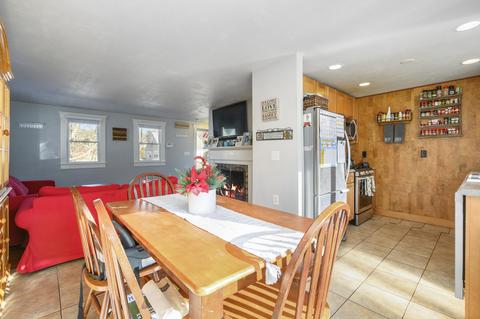 29 Chadwick Rd, South Dennis, MA 02660 photo 3