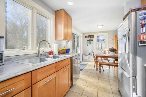 29 Chadwick Rd, South Dennis, MA 02660 photo 5