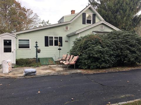 111 Orchard Rd, Mashpee, MA 02649 photo 3