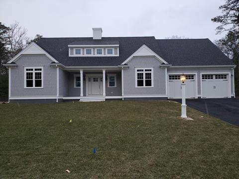 10 Duval Ln, Mashpee, MA 02649 photo 1