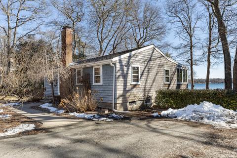 45 Hooppole Rd, Mashpee, MA 02649 photo 3