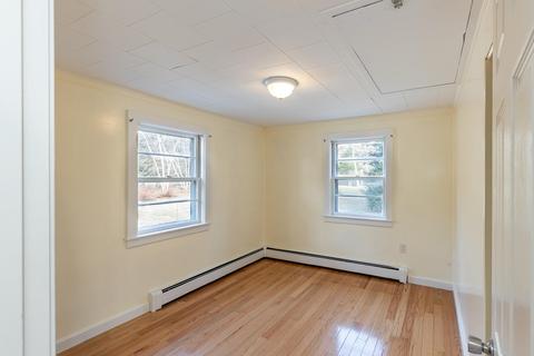 45 Hooppole Rd, Mashpee, MA 02649 photo 9